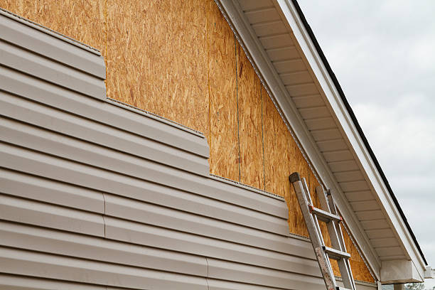 24/7 Emergency Siding Replacement experts in New Holland, PA